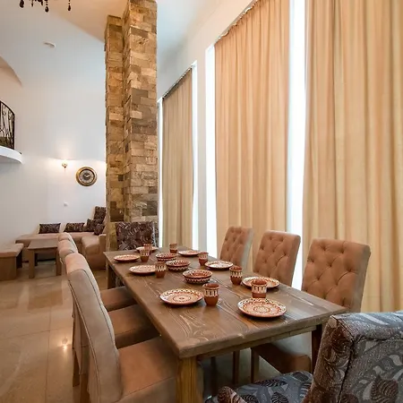 Guest Trigor מלון סנט קונסטנטין והלנה